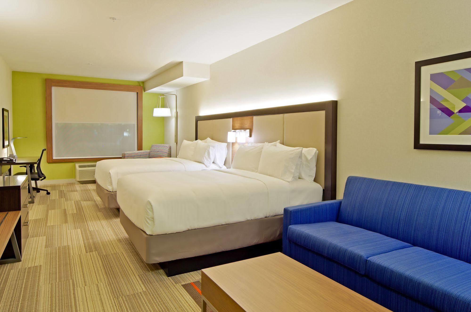 Holiday Inn Express & Suites - Phoenix North - Scottsdale By Ihg Dış mekan fotoğraf
